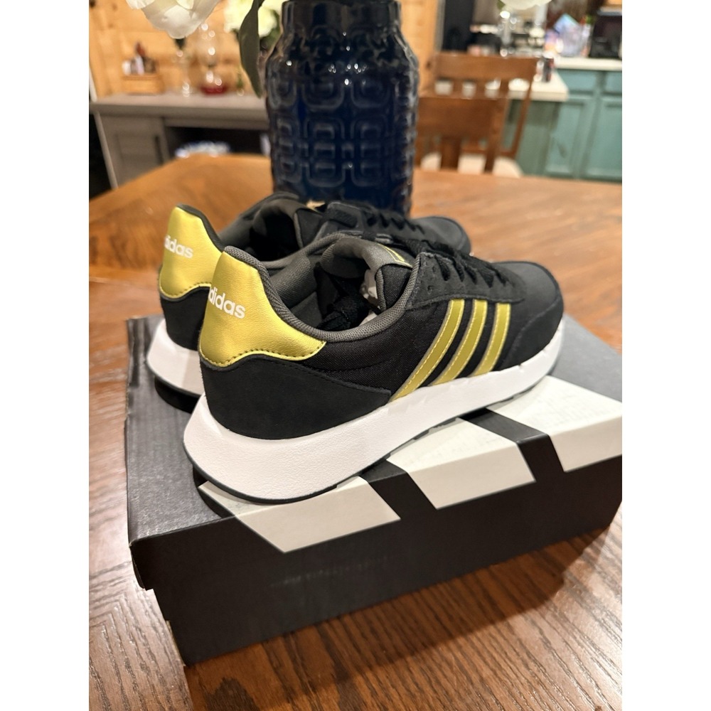 Adidas Run 60s 2.0 sneakers in black and gold Women's 7.5 NWB! Comfy And Stylish - Picture 3 of 5
